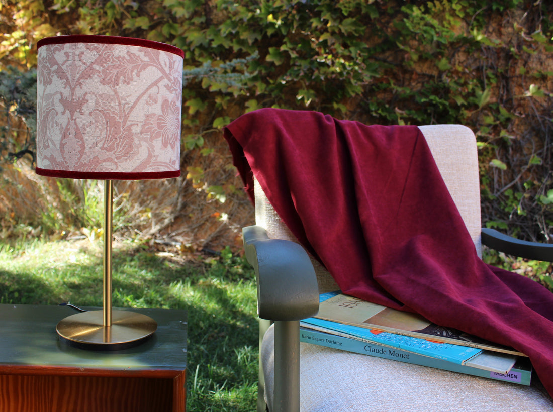 What is the ideal fabric for a lampshade?